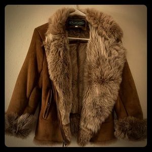 LUXE OVERLAND SHEARLING SHEEPSKIN W/ TOSCANA TRIM